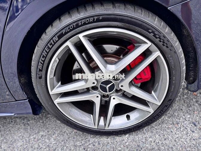 Mercedes Benz CLA 45 AMG 4MATIC model 2016