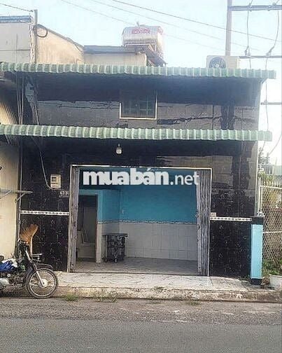 Nhà mặt tiền đường nhựa Tân Thới nhì 1 hóc môn 560tr