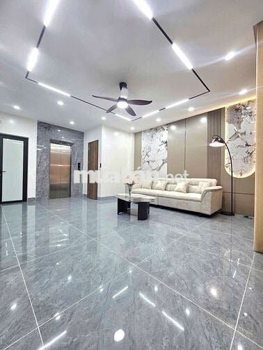 NHÀ GẦN CỔ LINH 6 TẦNG THANG MÁY 45M² ÔTÔ VÀO NHÀ 10M RA ÔTÔ TRÁNH
