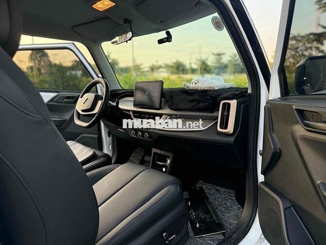 VinFast VF3 2025 mua pin lên 70tr đồ