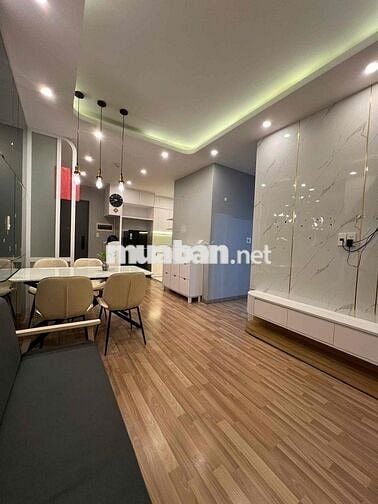 căn hộ full nt đẹp- mặt tiền VVK đi nhanh quận 1