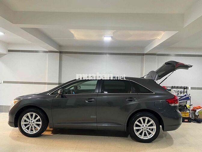 Toyota Venza model 2010 2.7 xe cọp đi 76.000 km