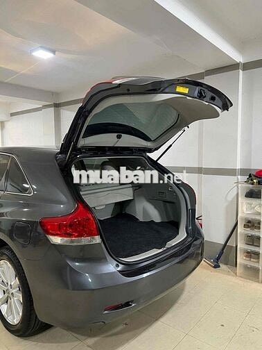 Toyota Venza model 2010 2.7 xe cọp đi 76.000 km