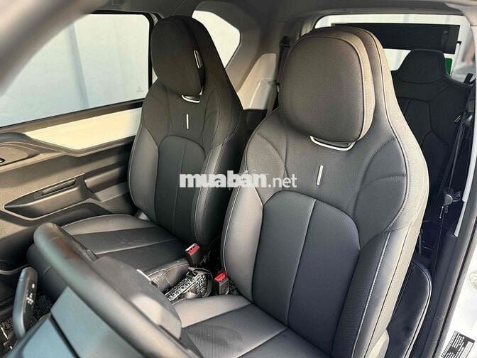 VinFast VF3 2025 mua pin lên 70tr đồ