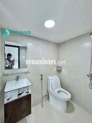 Full nội thất, ban công to, Hẻm oto, Gần đh Văn Lang, Gigamall