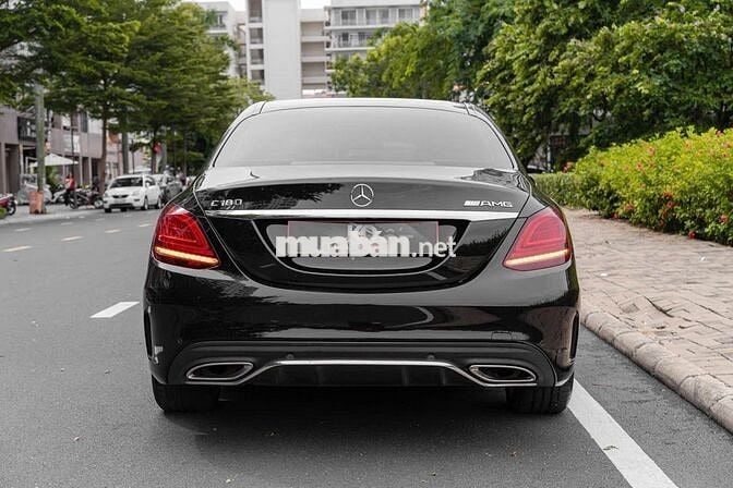 C180_ AMG 2022 màu đen công ty xhđ cao siêu đẹp