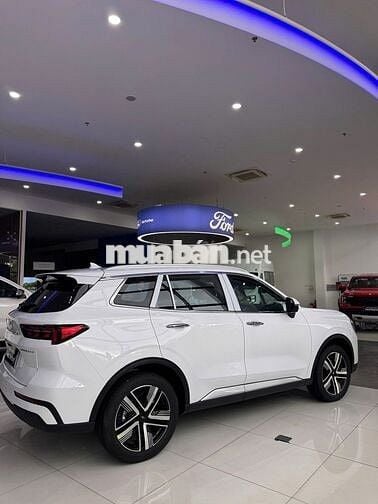 Ford Territory 2025 phiênv bản hoàn toàn mới