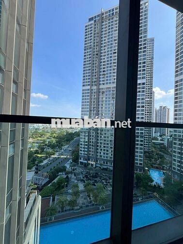 TÔI CẦN CHO THUÊ 2PN VINHOMES CENTRAL PARK NT CAO CẤP - LANDMARK 81