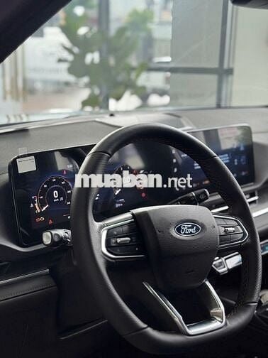 Ford Territory 2025 phiênv bản hoàn toàn mới