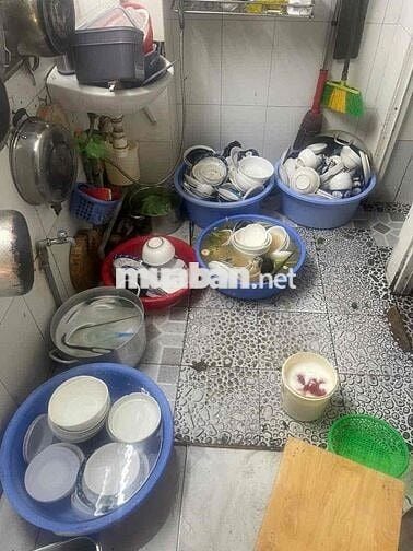 Mặt bằng quán cơm 100m2 Nguyễn Văn Thương