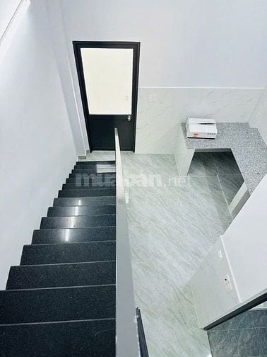 Nguyên căn MT kinh doanh 23 Đường số 15 P4 Q8 GẦN CHỢ PHẠM THẾ HIỂN