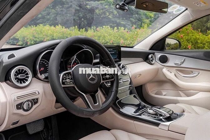 C180_ AMG 2022 màu đen công ty xhđ cao siêu đẹp
