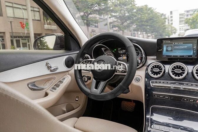 C180_ AMG 2022 màu đen công ty xhđ cao siêu đẹp