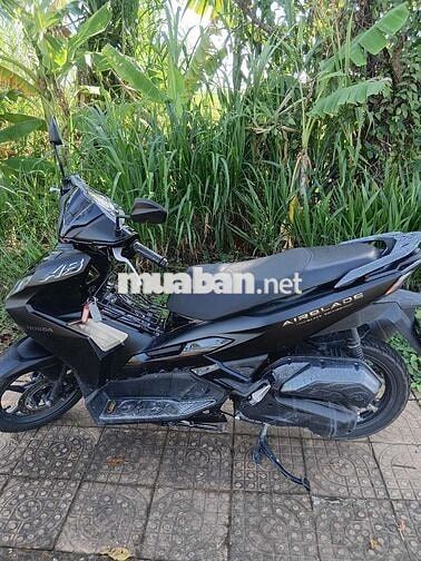 xe nguyên xi kẹt tiên nen bán xây trơ măt băng mon