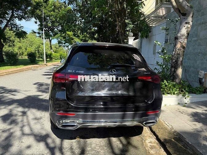 Mercedes Benz GLC200_4Matic Class 2023 - Bank 90%