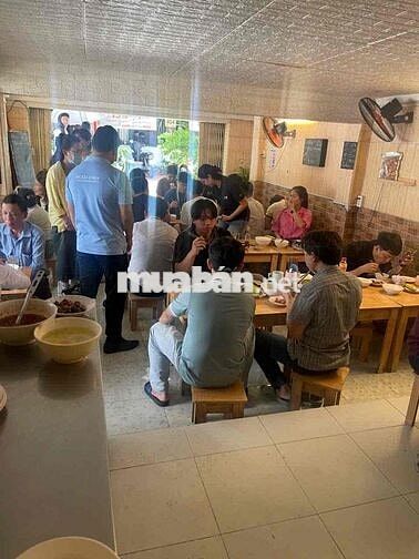Mặt bằng quán cơm 100m2 Nguyễn Văn Thương