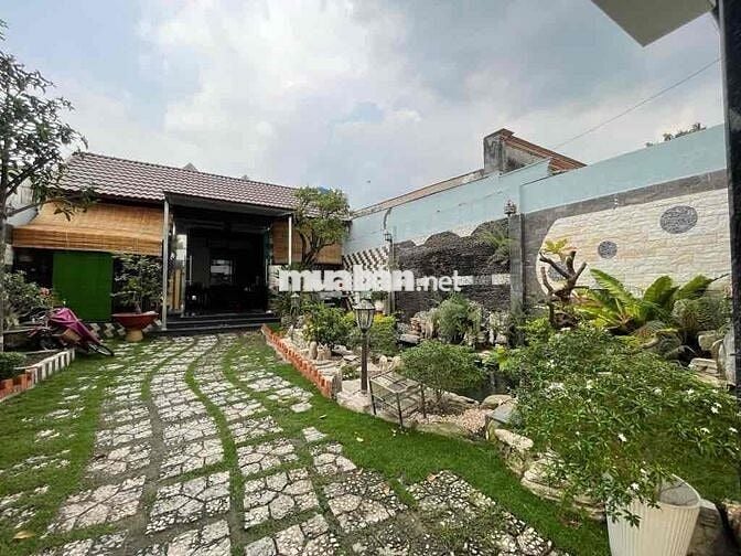 NHÀ VƯỜN NGHỈ DƯỠNG - MT NGUYỄN THỊ THẢNH 170M2 - HÓC MÔN, GIÁ TỐT