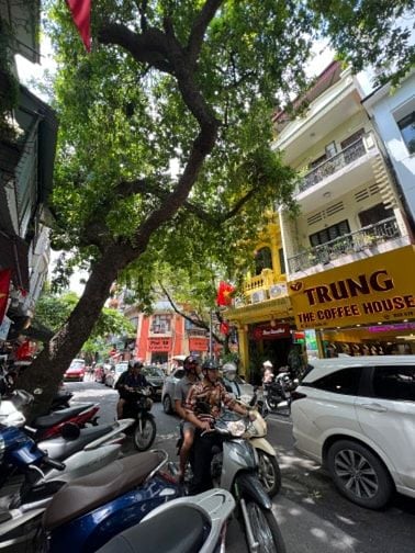 MẶT BẰNG 160 TRIỆU/THÁNG – RẺ HƠN 1 CÁI TÚI HERMÈS Ở TRÀNG TIỀN 