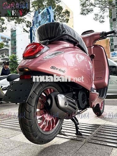 vespa SẮC HỒNG CHAMPAGNE