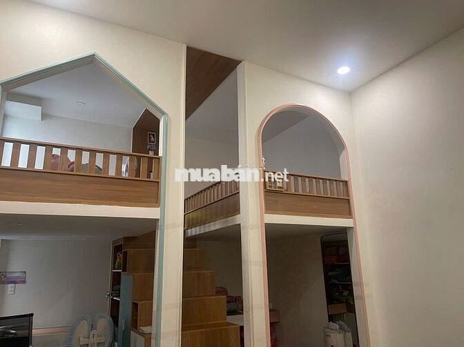 BÁN NHÀ MẶT TIỀN ĐƯỜNG GÒ DƯA – THỦ ĐỨC – DT LỚN – NHÀ MỚI HIỆN ĐẠI