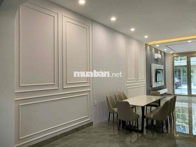 NHÀ 4 TẦNG KHU LOTTE KHÁCH DU LỊCH HÀN QUỐC