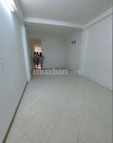 Cho Thuê Nhà Mặt Tiền Chính Chủ, Điện Biên Phủ, Quận 10