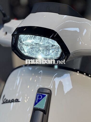 Vespa Sprint 2025 Trắng mới nhất