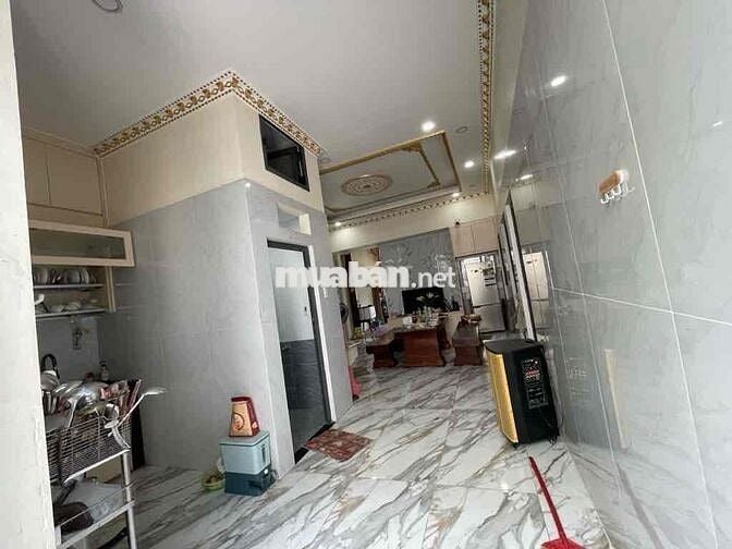 NHÀ VƯỜN NGHỈ DƯỠNG - MT NGUYỄN THỊ THẢNH 170M2 - HÓC MÔN, GIÁ TỐT