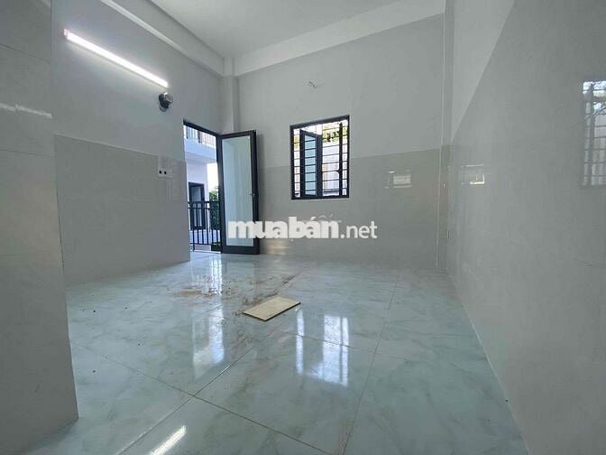Phòng trọ MỚI XÂY  gần ngay Chợ Hoà Khánh ĐH Bách Khoa KT Kế Hoạch