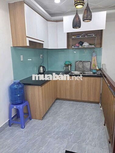 CHO THUÊ NHÀ MẶT TIỀN MỚI SẠCH SẼ. GÒ VẤP