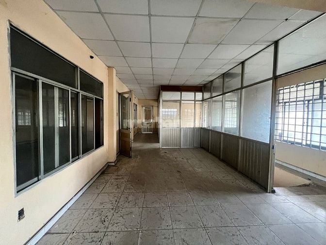 Cho thuê kho xưởng+ VP giá rẻ tại Nguyễn Văn Quá_Quận 12_DT:2.392m2
