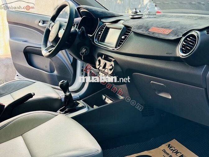 KIA Soluto Deluxe MT 2020 – Xe gia đình