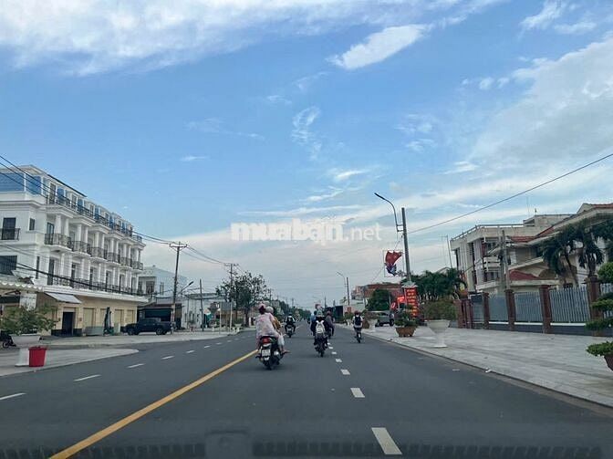 BÁN ĐẤT THỔ CƯ MẶT TIỀN 9M GIÁ CHỈ 700 TRIỆU TẠI TÂN TRỤ, LONG AN