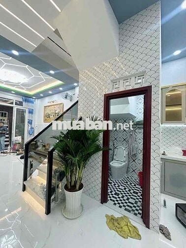 Nhà Tuyệt Đẹp - Bình Tâ n - 40m2 - ngay chợ - Hiện Hữu - chỉ hơn 3ty