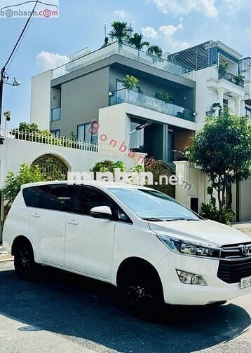 Toyota Innova 2.0E 2017 - 385 Triệu