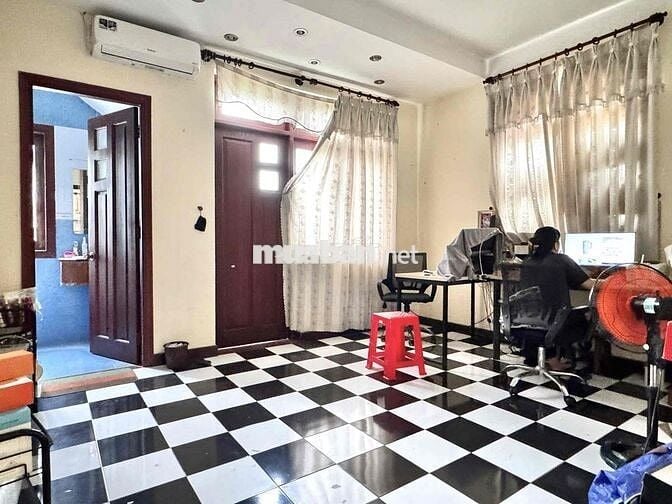 Cho thuê Biệt Thự khu Bến Đò,/đs 36,p.Linh Đông ngang 14m 3 tầng 20tr