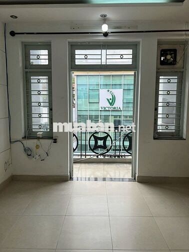 Phòng trọ tầng 2 và tầng 3 đường Huỳnh Văn Bánh, Phú Nhuận, HCM