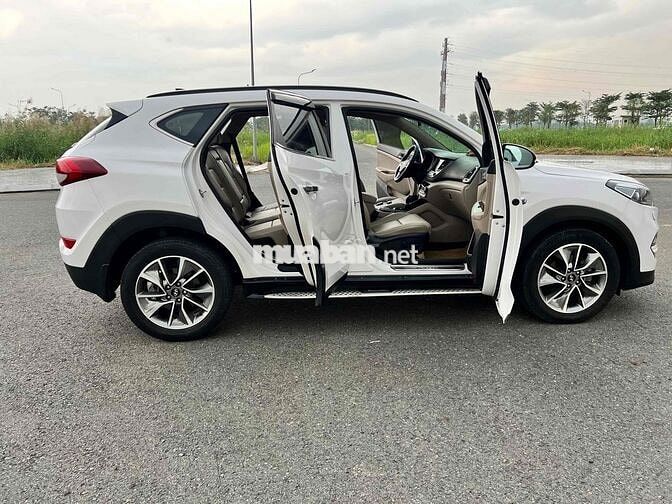 Hyundai Tucson 2018 2.0 AT Spec - 95000 km
