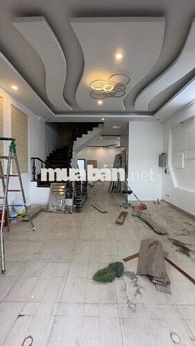 Cho thuê nhà mặt phố Quan Hoa - Dt 80m2 x 6 tầng có Thang Máy