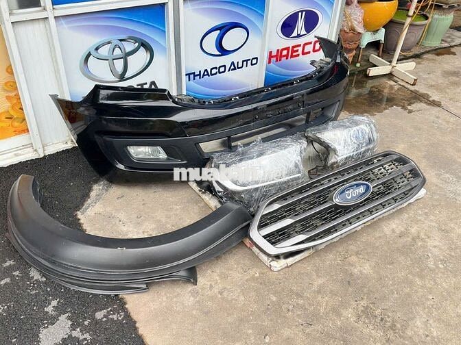 Ford Everest 2018 Ambiente 2.2L 4x2 MT - 80000 km