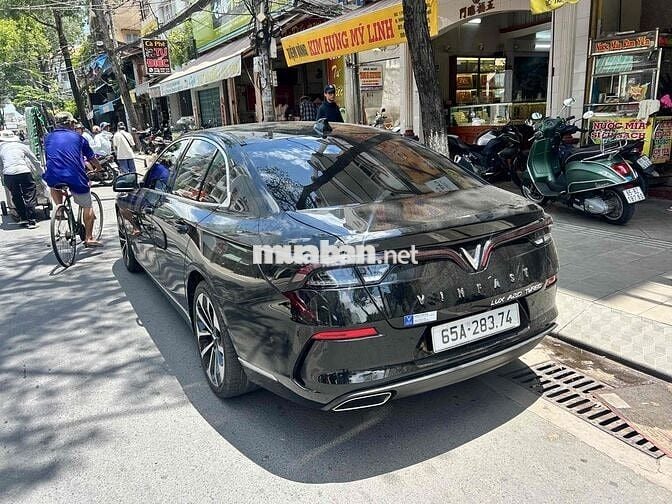 VinFast Lux A2.0 2021 Premium 2.0 AT - 43000 km