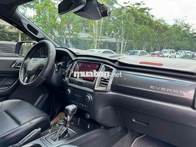 Ford Everest 2020 Titanium 2.0L 4x4 AT - 65000 km