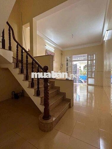 Bán Nhà 4x14,5m 4 tầng  P4Q8 cách cầu Chánh Hưng 200m
