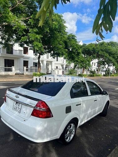 Cần bán cheverlot Aveo sản xuất 2014 AT
