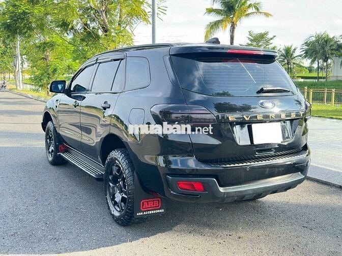Ford Everest 2018 Ambiente 2.2L 4x2 MT - 80000 km