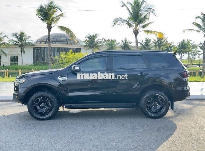 Ford Everest 2018 Ambiente 2.2L 4x2 MT - 80000 km