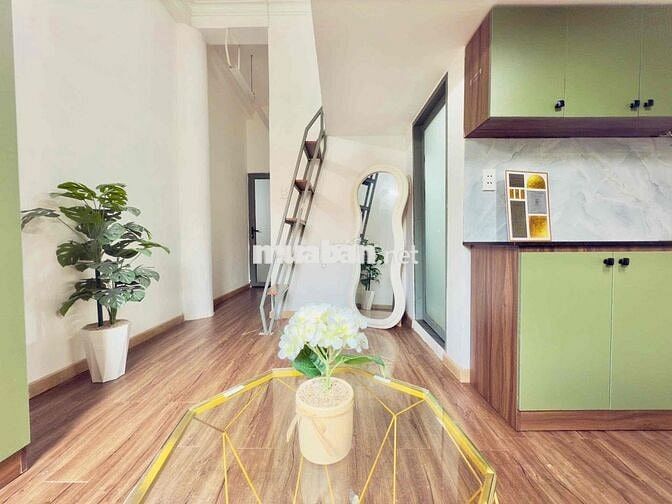 Cho Thuê Phòng Có Gác Bình Thạnh 50m2 Cạnh UEF GTVT_Có CửaSổ_Thang Máy