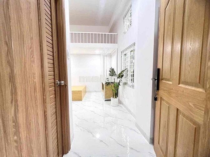 Duplex - Rộng 40m2 - Full nội thất - Ngay Dương Quảng Hàm
