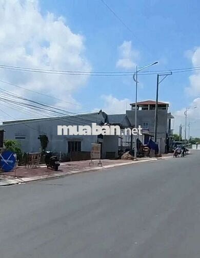 Đất mặt tiền đường Nguyễn Văn Nhung- Phường Phước Hậu