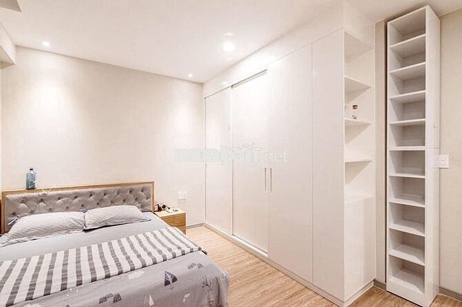 Bán CH Lữ Gia Plaza Q.11 DT 75m2 2PN 2WC Gía 1tỷ860 có sổ kèm nội thất